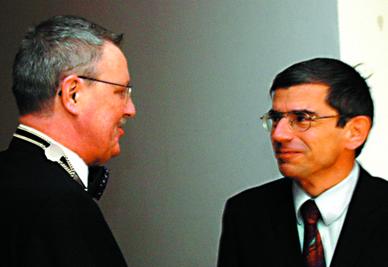 Bild nicht gefunden: Oberbürgermeister Heinz Bieniek (CDU) und SPD-Fraktionschef Siegfried Schönherr